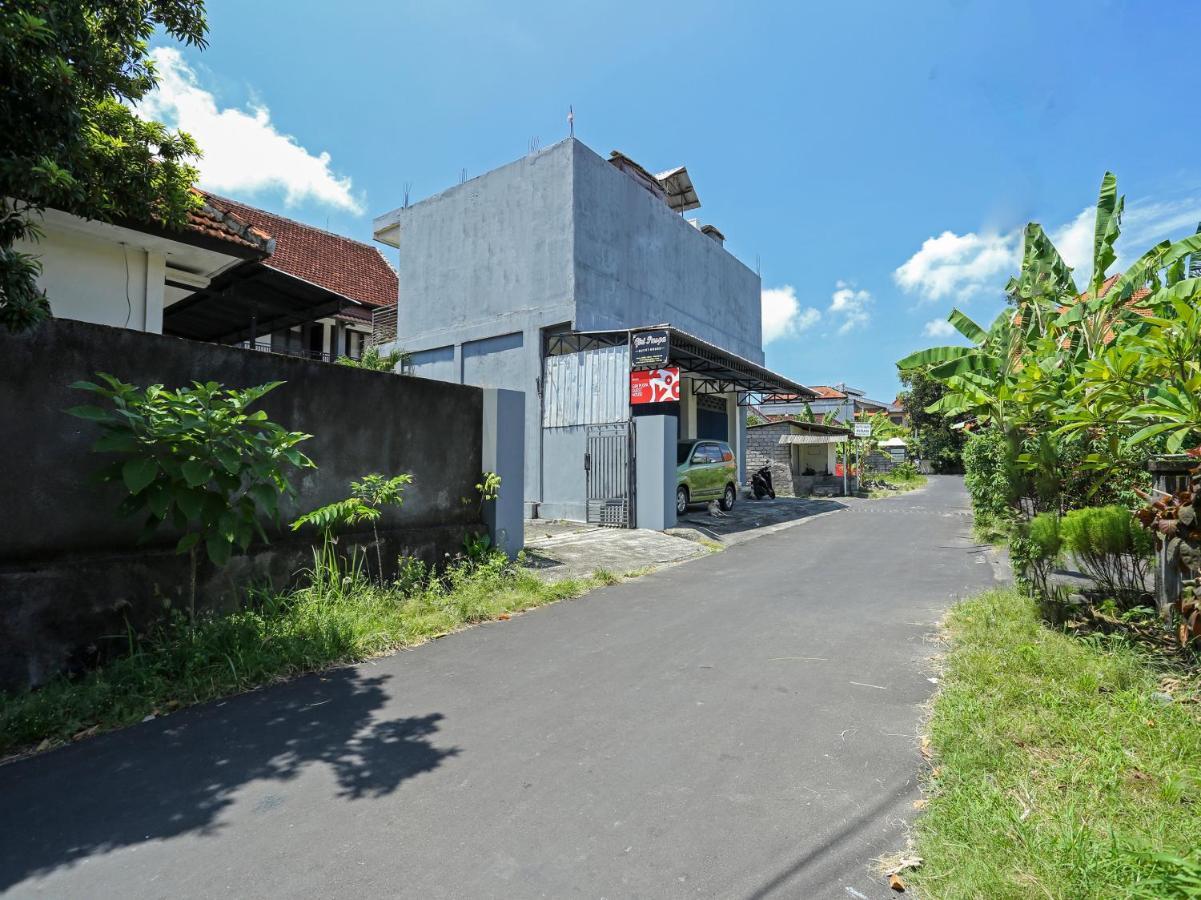 Oyo 90895 Giri Puspa Guest Hose Nusa Dua (Bali)