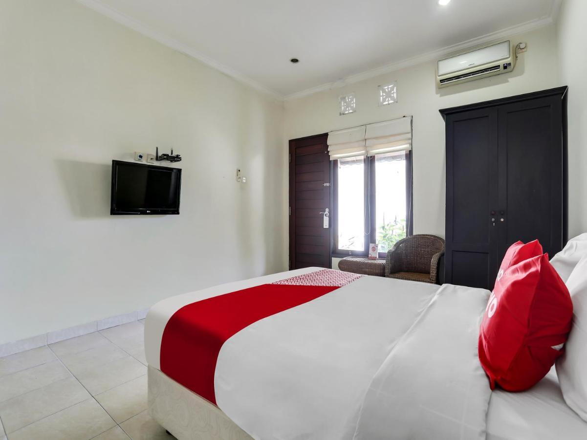Oyo 90895 Giri Puspa Guest Hose Hotel Nusa Dua (Bali)